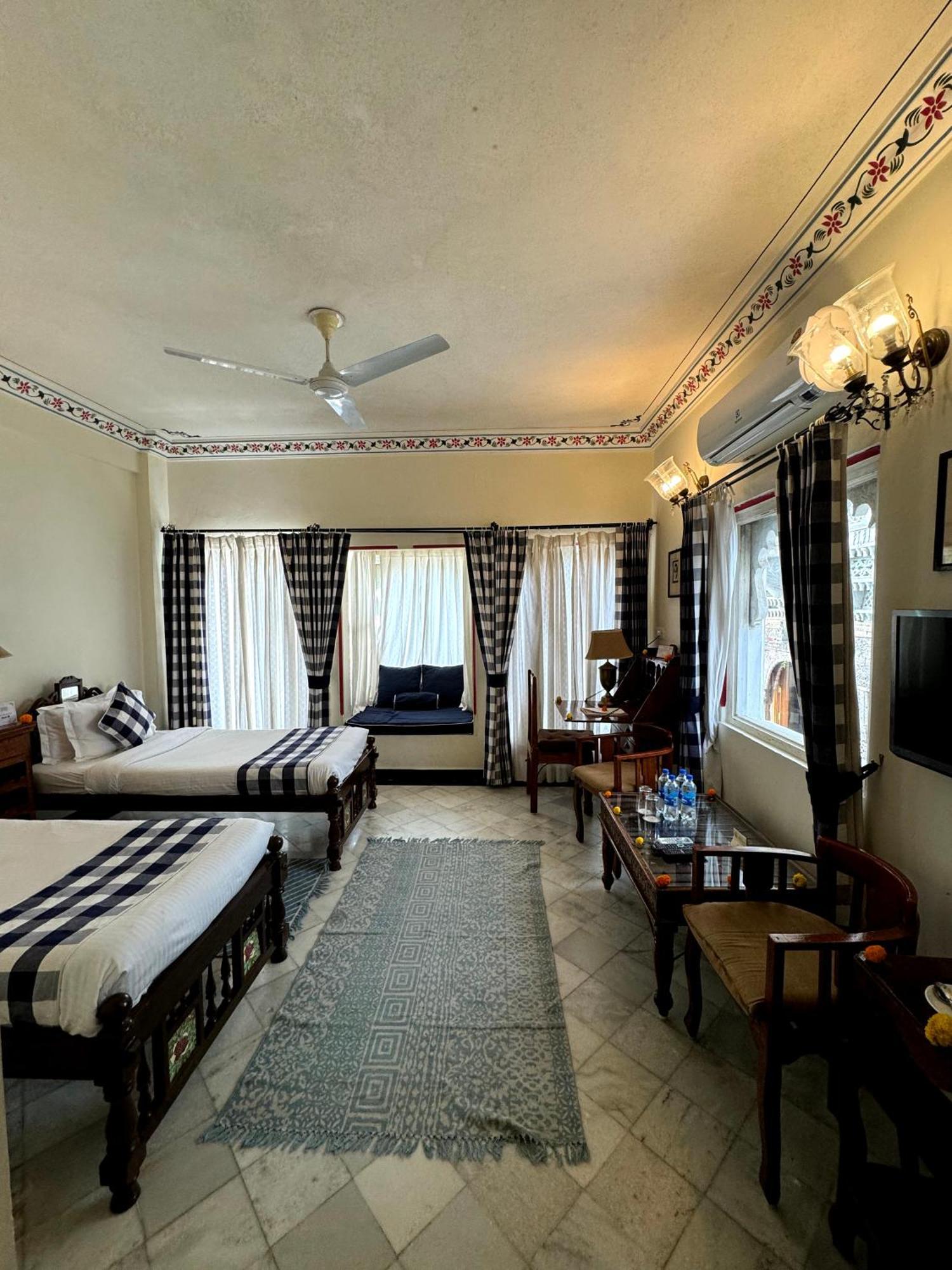Udai Kothi 3*